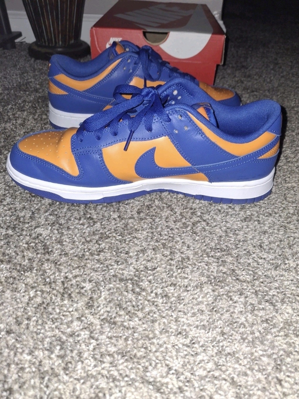 Nike Mens Low-Top Sneakers in Blue and Orange Size 9 - Picture 5 of 5